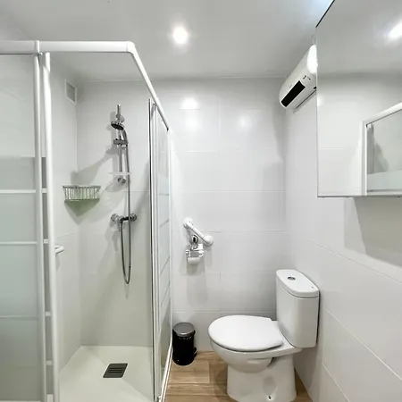 Urban Bay Center & Apartment *
