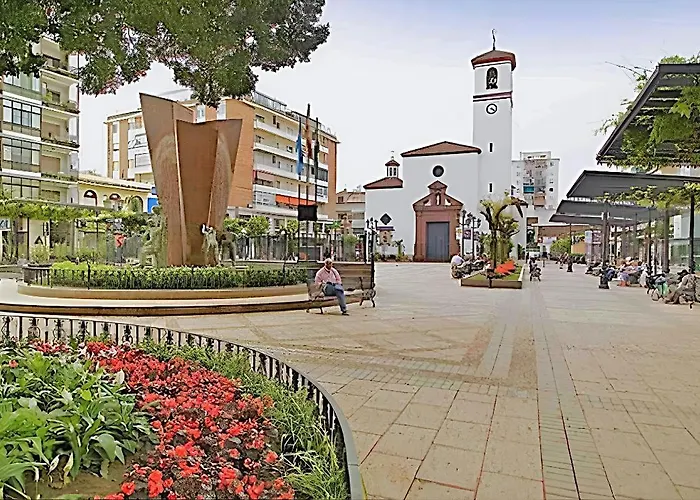 Urban Bay Center & Fuengirola