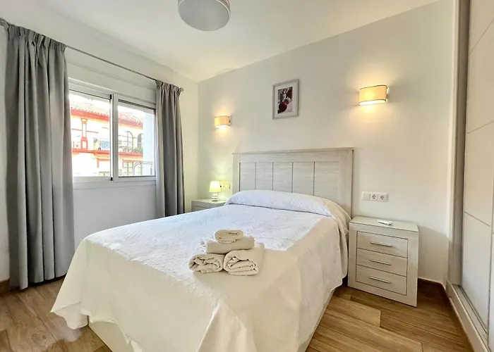 Urban Bay Center & Apartment